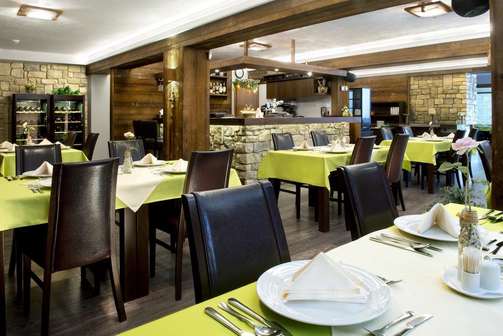 Hotel Rozsutec Tierchowa Zewnętrze zdjęcie